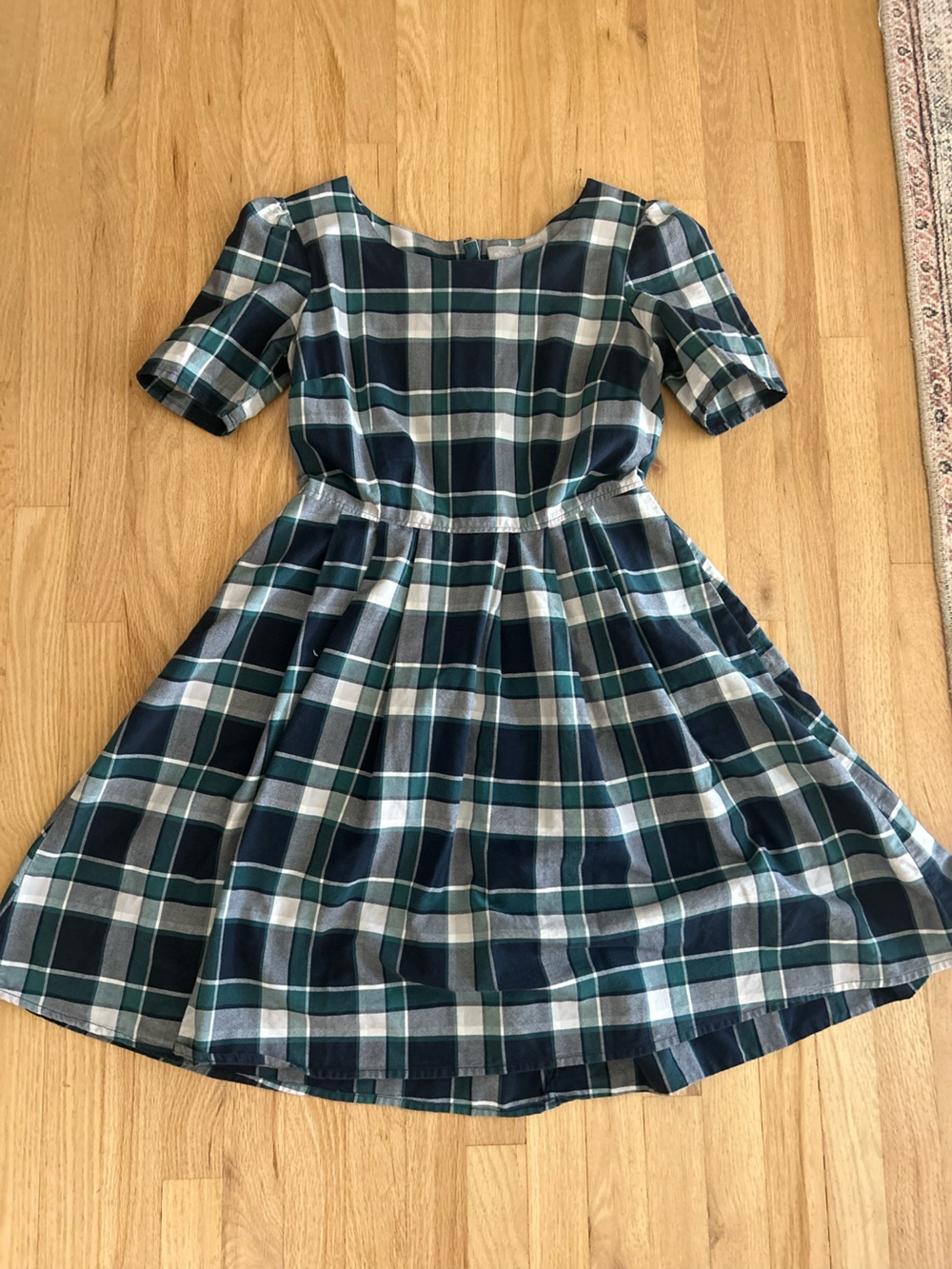 New Eshakti Plaid a-line midi length full skirt Dress M 6/8 READ